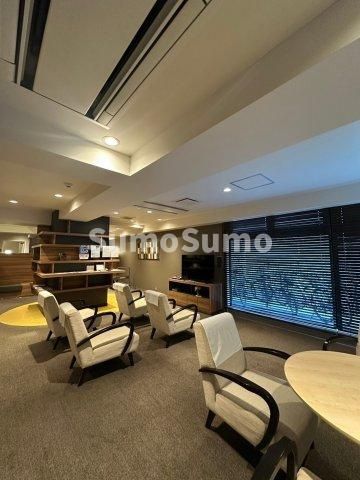 アルファコンフォート福岡西新のロビー