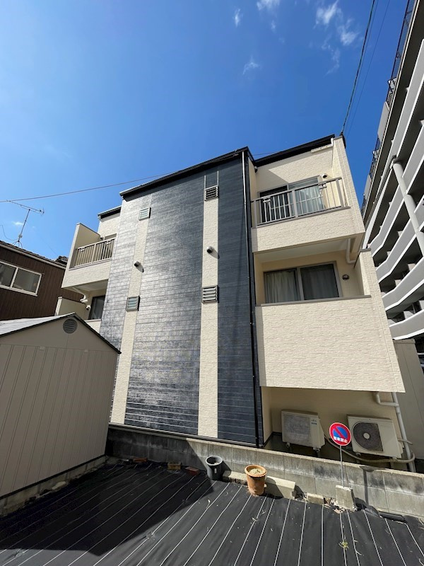 アヴニール高宮東の外観