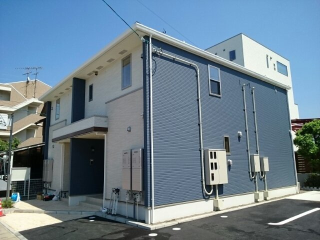 フレイツバーン