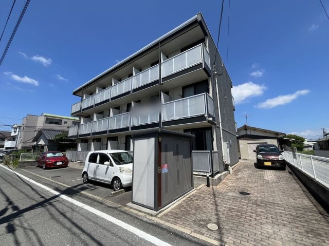 レオパレス雄新ひまわり