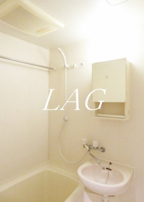 【浴室】 | ガラ・シティ田町 | お風呂です。