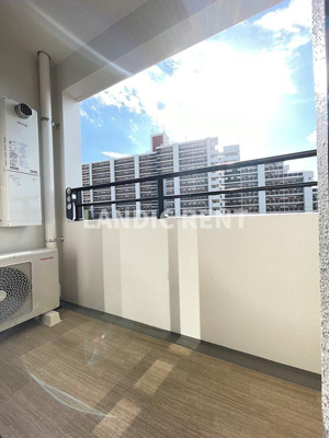 【バルコニー】 | ソルヴェール馬出