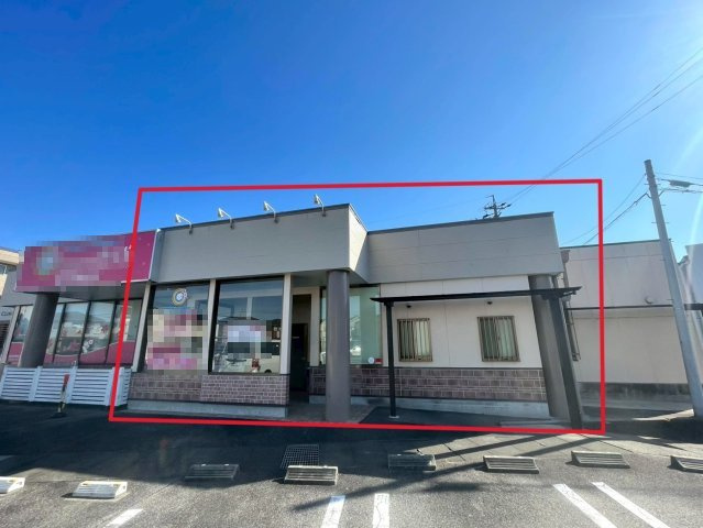 西岡町保ヶ山貸店舗