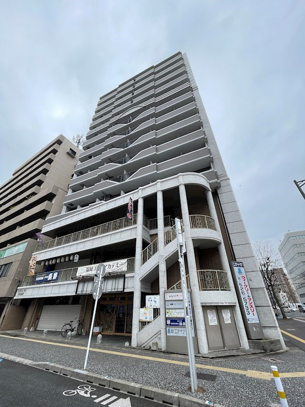 エステートモア・天神倶楽部の外観