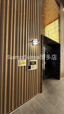ウェルブライト博多ステーションのエントランス|毎日通るエントランスはこのようになっています
