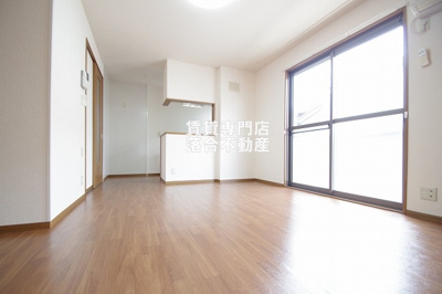 【居間・リビング】 | カーサベルデA | ゆったりとしたリビング