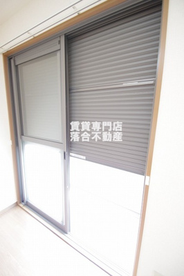 【セキュリティ】 | カーサベルデA | シャッター付き