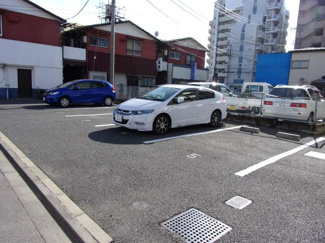 【駐車場】