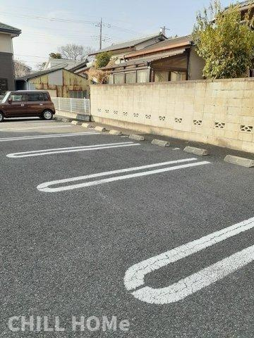 アルドールの駐車場|当社、チルホームのHPもご覧ください(^^)/物件情報多数♪