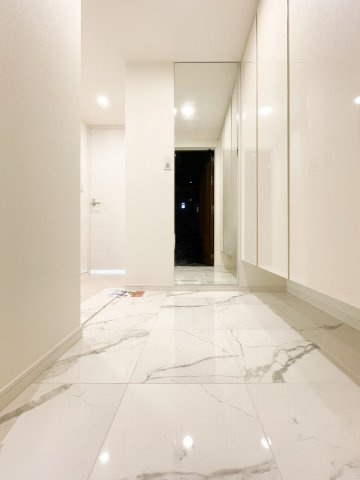 ベイシティタワーズ神戸EASTの玄関