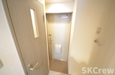 【玄関】 | スカイコート中野 | 別号室の写真です