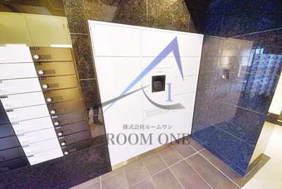 AZEST四つ木のその他共用部分|宅配ボックスです。