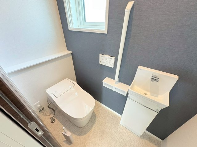 中古戸建　羽島市舟橋町宮北3丁目　令和2年築のトイレ
