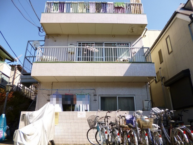 カーサクレールの外観|静かな住環境です！