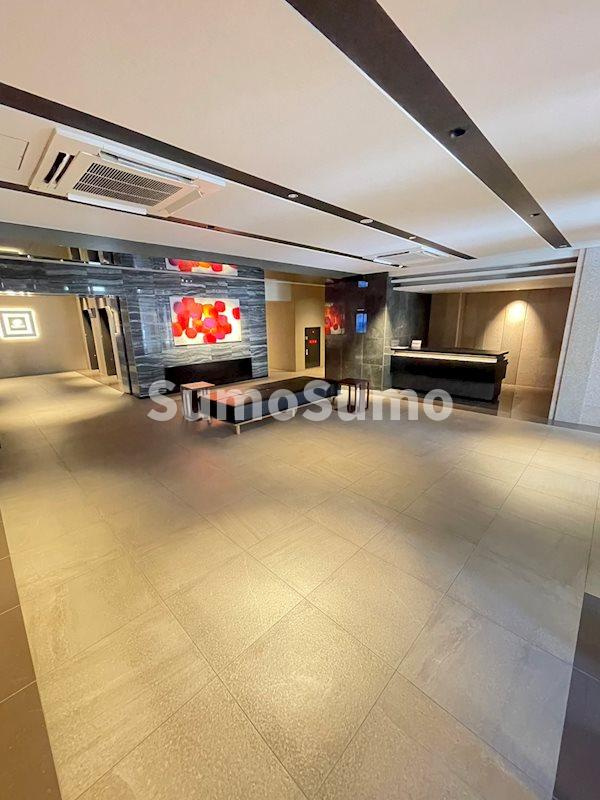 エンクレスト博多EAST PARKのロビー