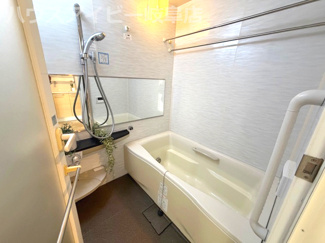 【浴室】 | モアグレース新岐阜4階部分！南東角部屋！3面バルコニー！ペット飼育可能なマンション！アルコープ付き！ | モアグレース新岐阜4階部分！南東角部屋！3面バルコニー！ペット飼育可能なマンション！アルコープ付き！