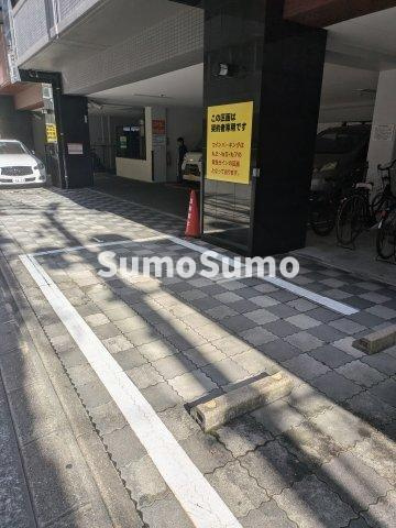 エンクレスト博多駅前Ⅱの駐車場