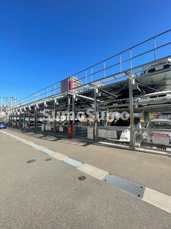 エンクレスト博多EAST PARKの駐車場