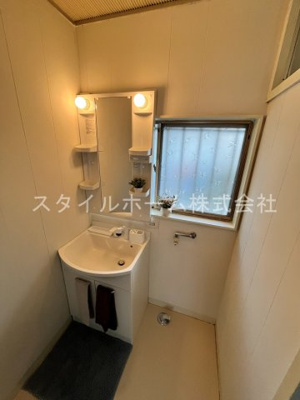 【洗面所】 | 多米東町貸家