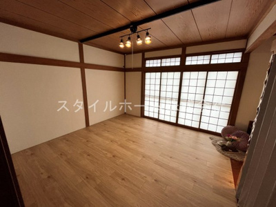 【居間・リビング】 | 多米東町貸家