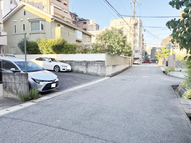 御影1丁目土地の前面道路含む現地写真