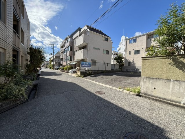 御影1丁目土地の前面道路含む現地写真
