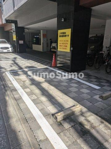 エンクレスト博多駅前Ⅱの駐車場