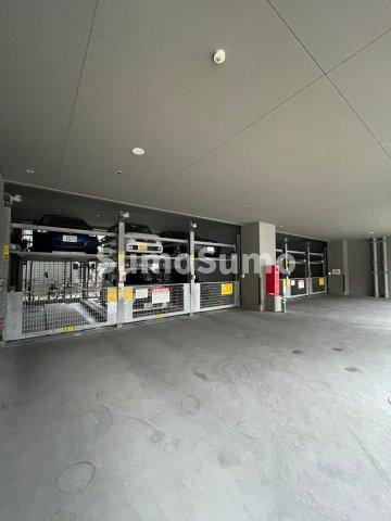 エンクレスト博多GATEの駐車場