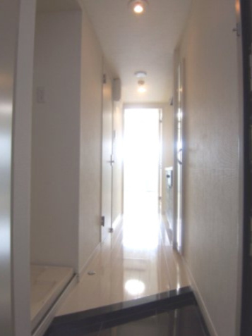 フローマ門前仲町リバーサイドの玄関