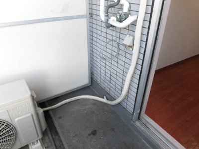 【設備】 | ベルメゾンエトワール | バルコニーに洗濯機が設置できます