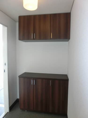 フレグランス阿賀南A棟の玄関