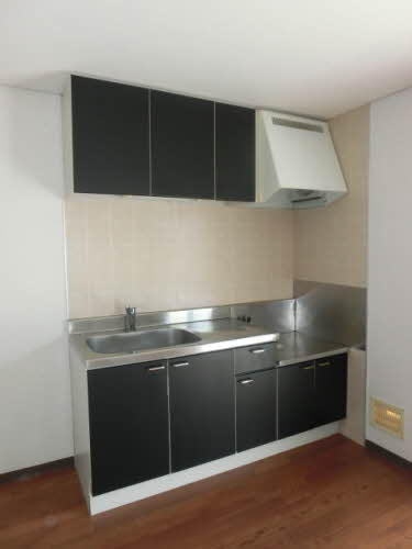 フレグランス阿賀南A棟のキッチン