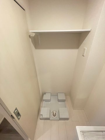 カタンニュードーム前のその他