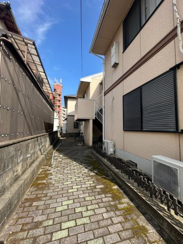 コンフォール林のロビー