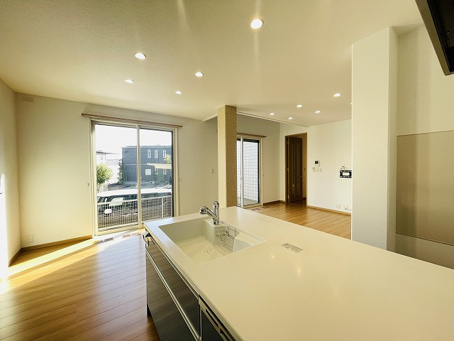 【居間・リビング】 | 筑紫野市大字筑紫　戸建て