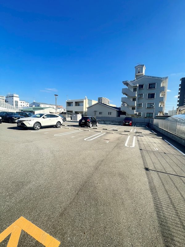 グラン・レカンの駐車場
