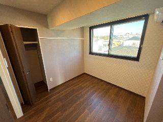 【洋室】 | Esquina（エスキーナ）