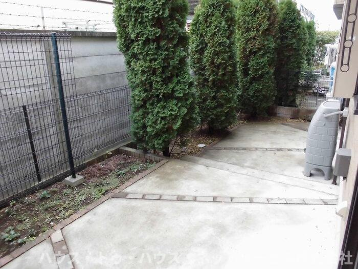 グリーンヴィラ ガーデンの庭