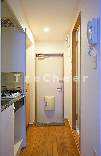 ADX新宿河田町の玄関