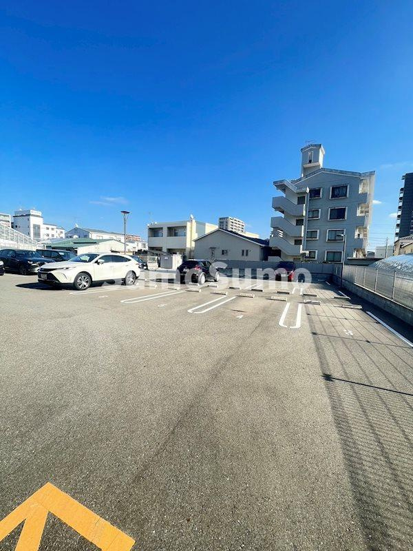 グラン・レカンの駐車場
