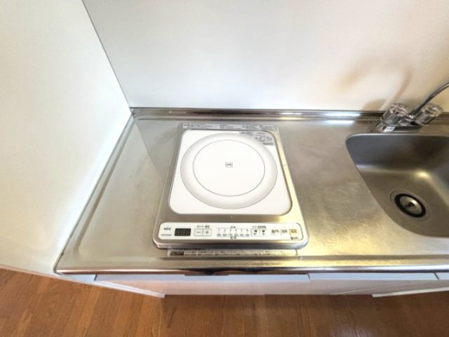 スリールJR摩耶のキッチン