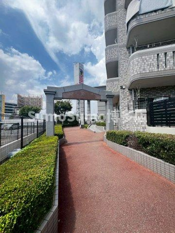 クレスティ空港前の外観パース