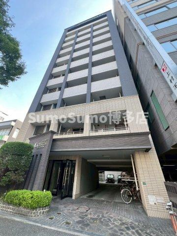 クレスティアステージア天神の外観