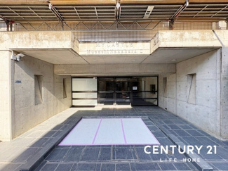 【エントランス】 | 建物の内部です