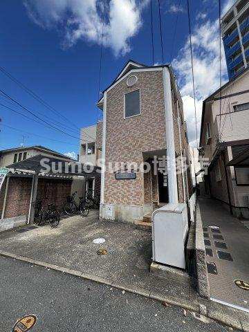 グレイス・吉塚の外観