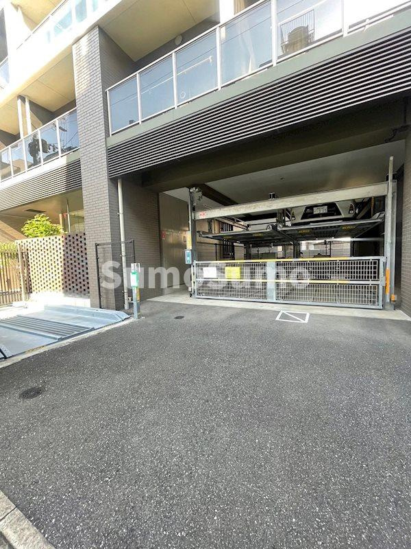 グランフォーレプライム大橋の駐車場