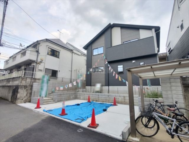 【前面道路含む現地写真】の画像