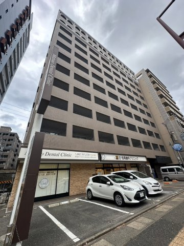 セゾン・ド・ヴィラ平尾の外観