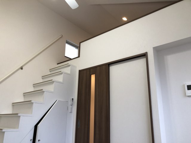 Ａｍｍｏｄｅの内装