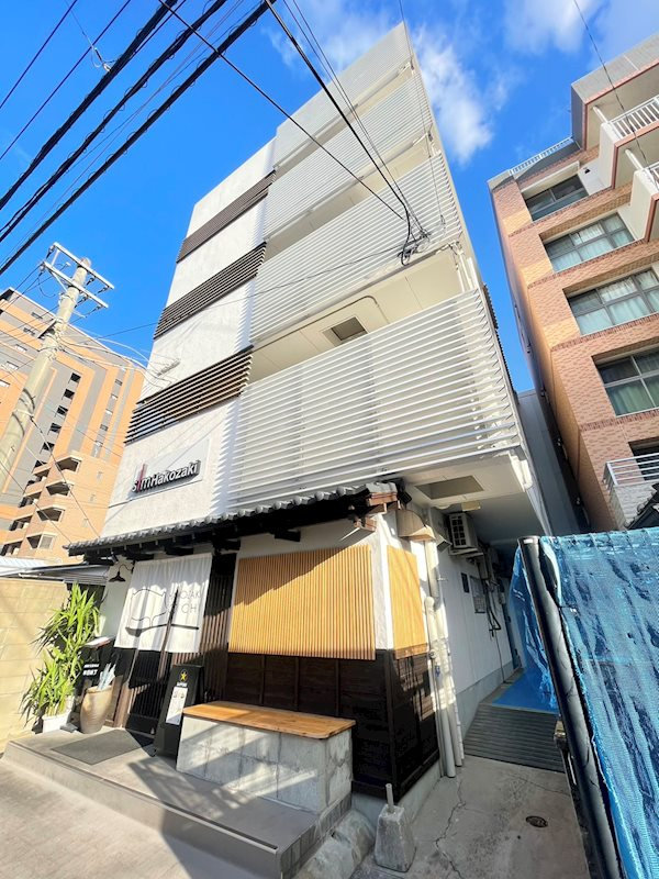 スリム箱崎の外観
